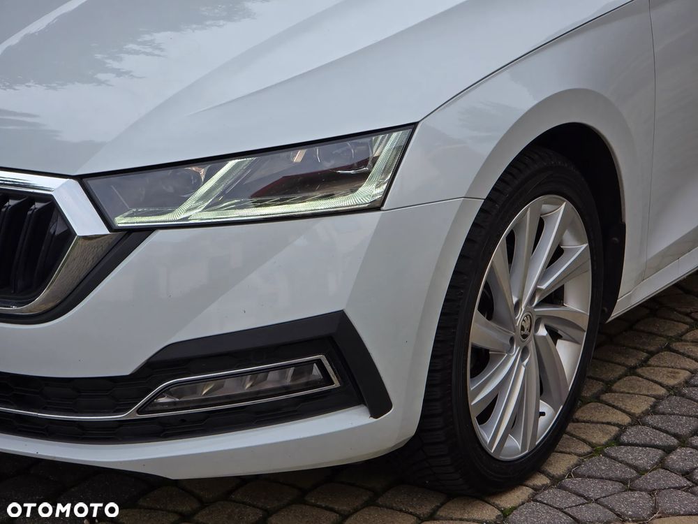 Skoda Octavia 2.0 TDI Style DSG - 4