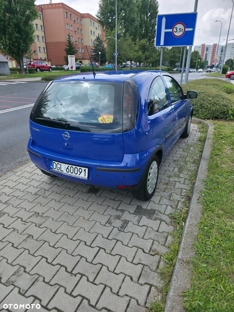 Opel Corsa 1.0 12V Cosmo - 3