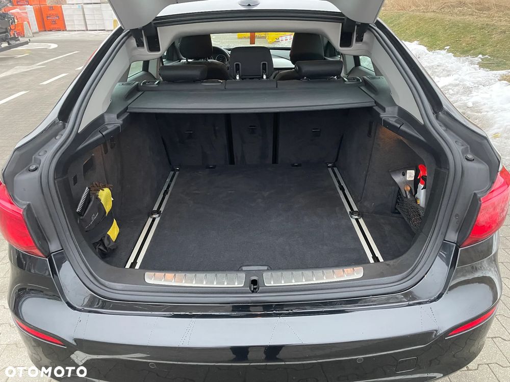 BMW 3GT 318d Advantage - 8