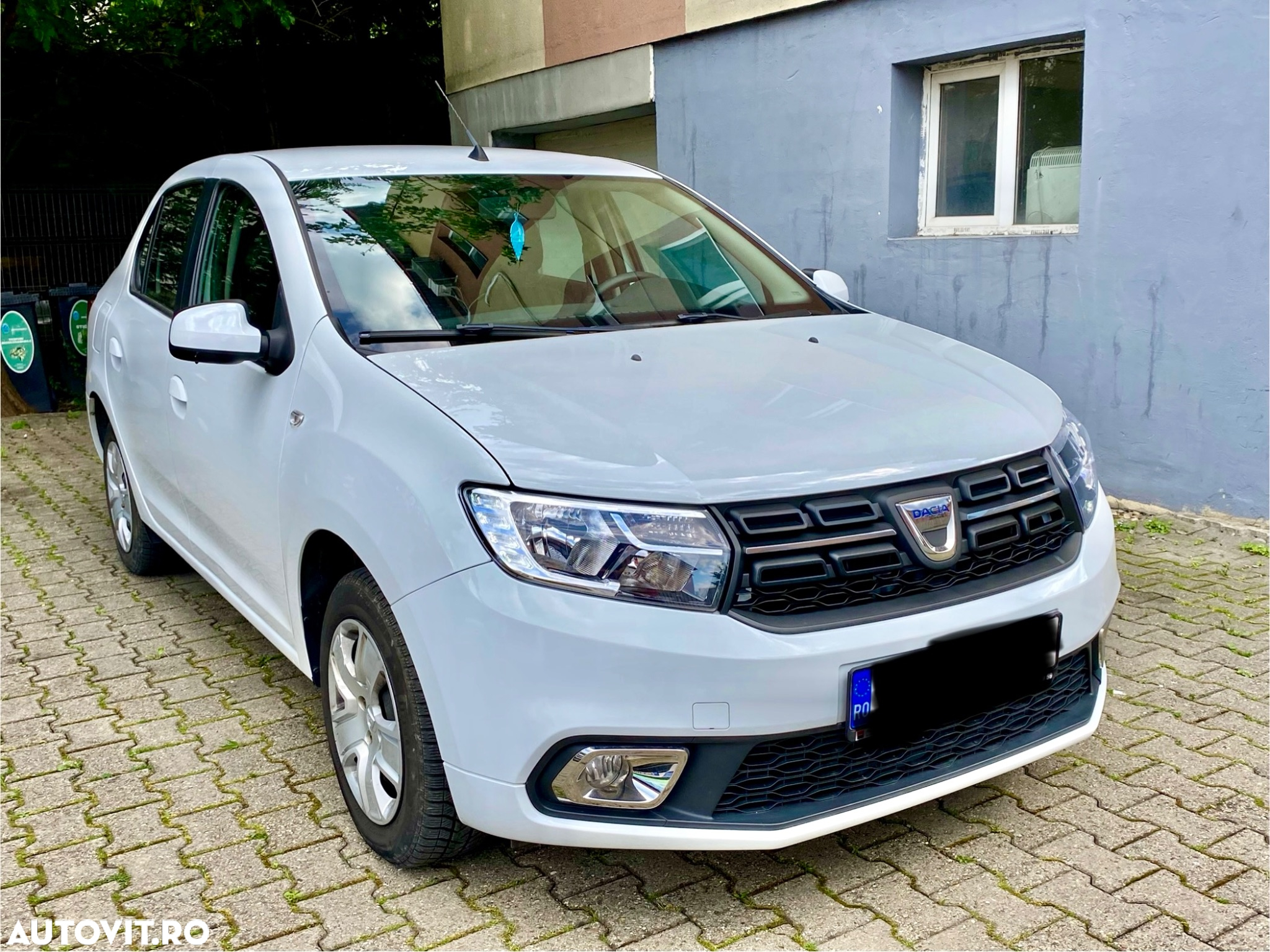Dacia Logan 1.5 Blue dCi Laureate - 24