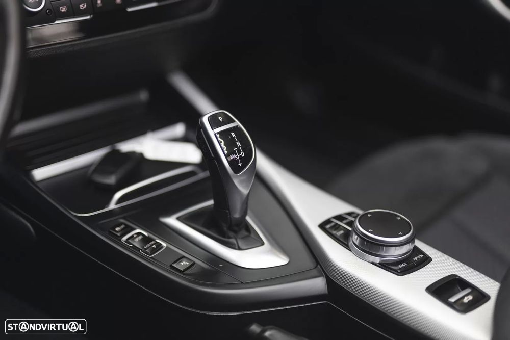 BMW 220 d Coupe Auto - 22