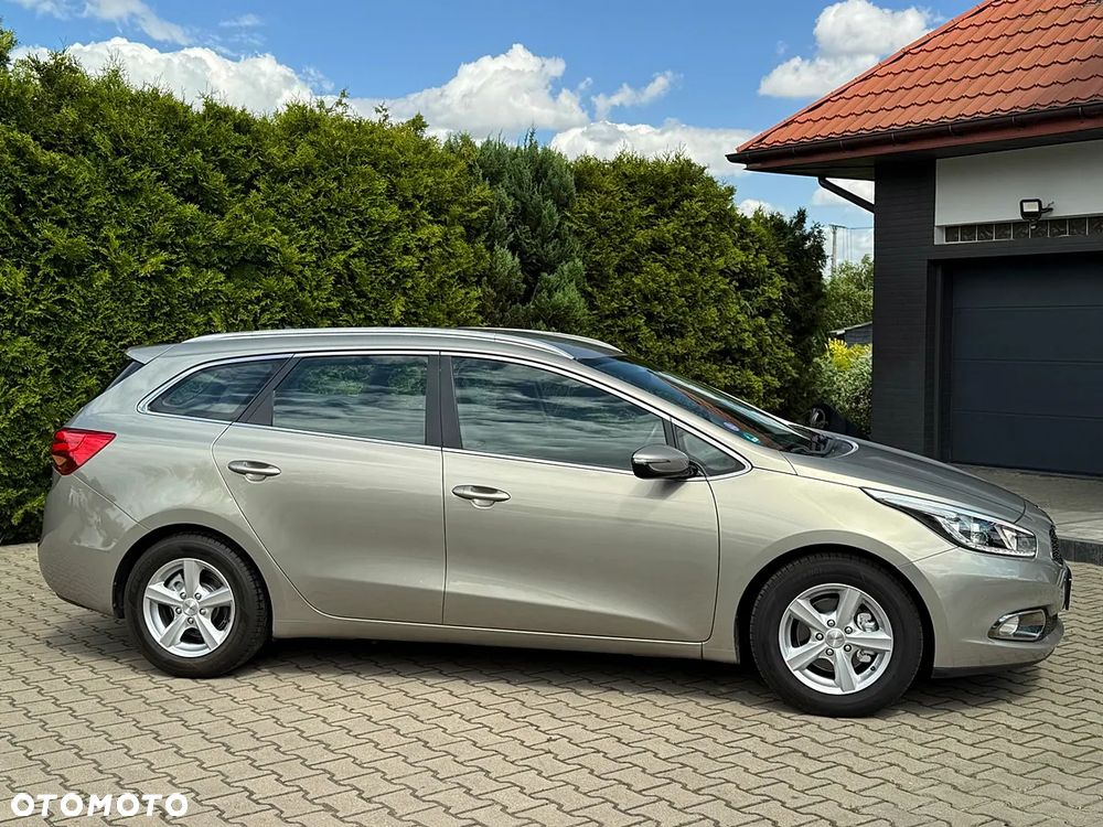 Kia Ceed 1.6 GDI XL - 13