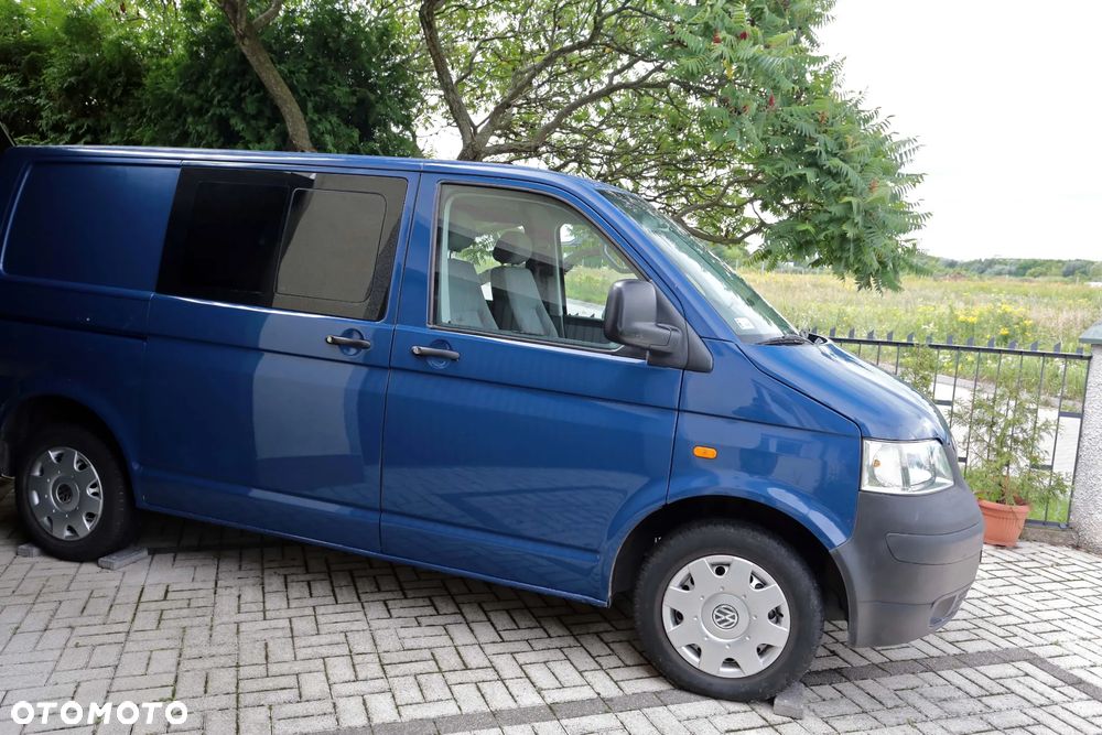 Volkswagen Furgon 5-osobowy - 2