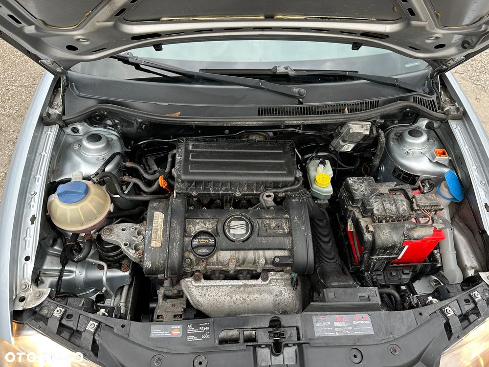 Seat Ibiza 1.4 16V Reference - 24