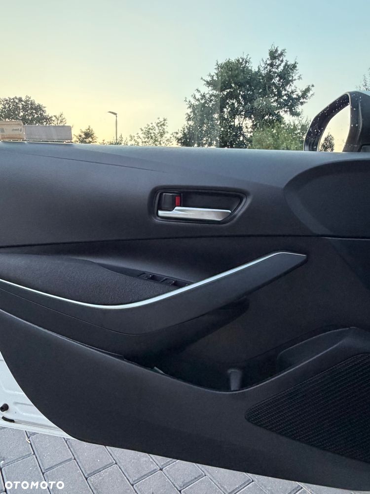 Toyota Corolla 1.8 Hybrid Comfort - 10
