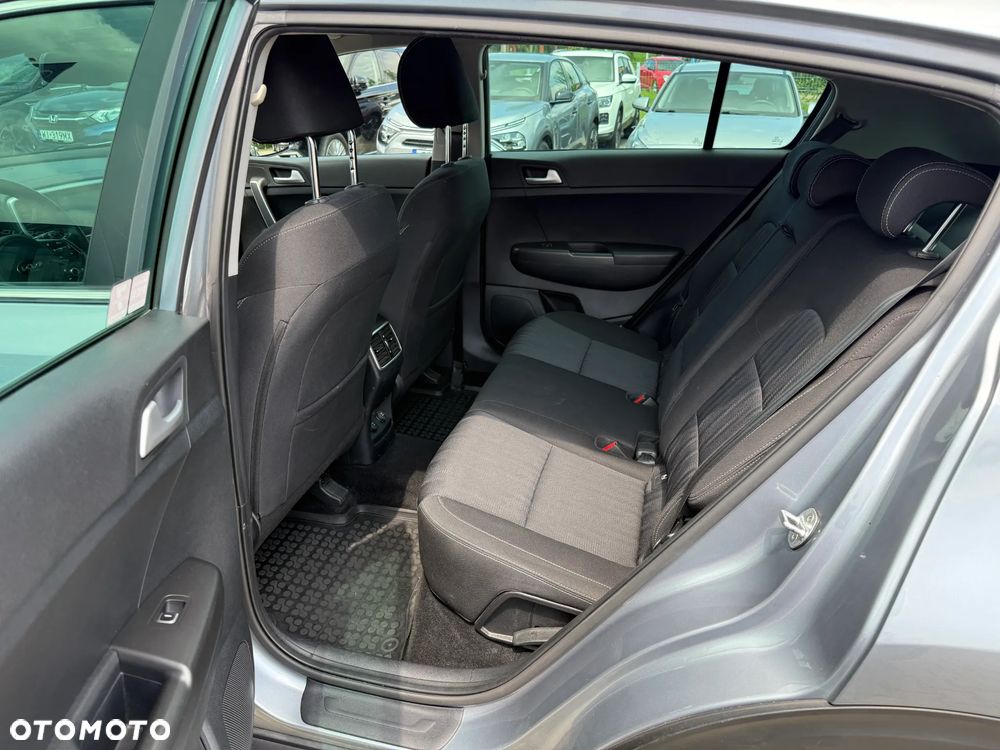 Kia Sportage 1.6 GDI M 2WD - 11