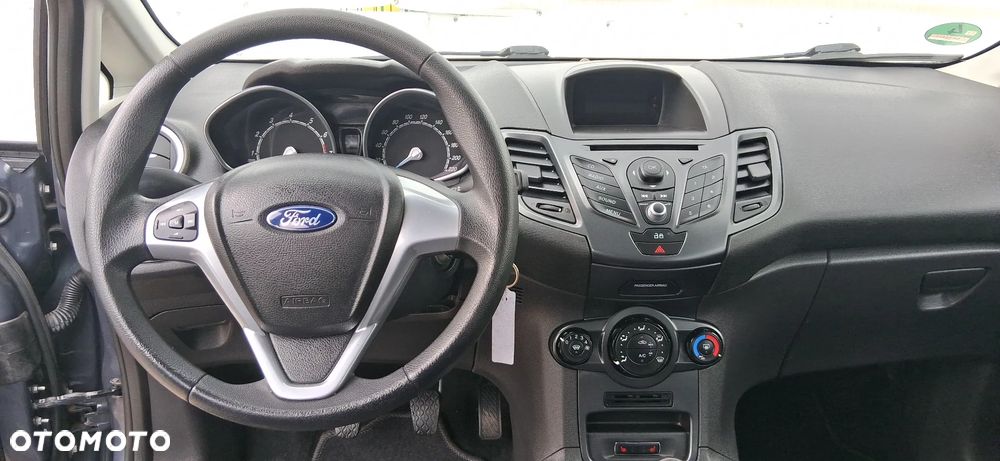 Ford Fiesta 1.25 Ambiente - 13