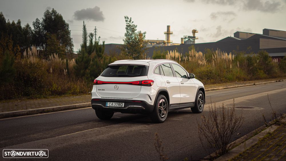 Mercedes-Benz EQA 250 AMG Line - 1
