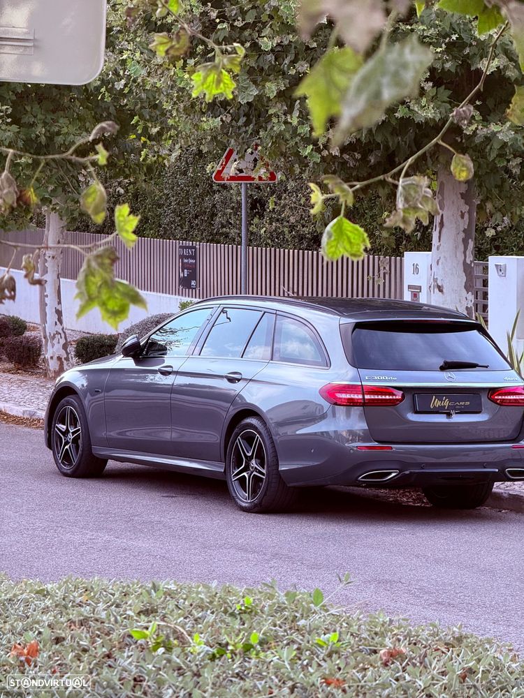 Mercedes-Benz E 300 de 4Matic 9G-TRONIC AMG Line - 48