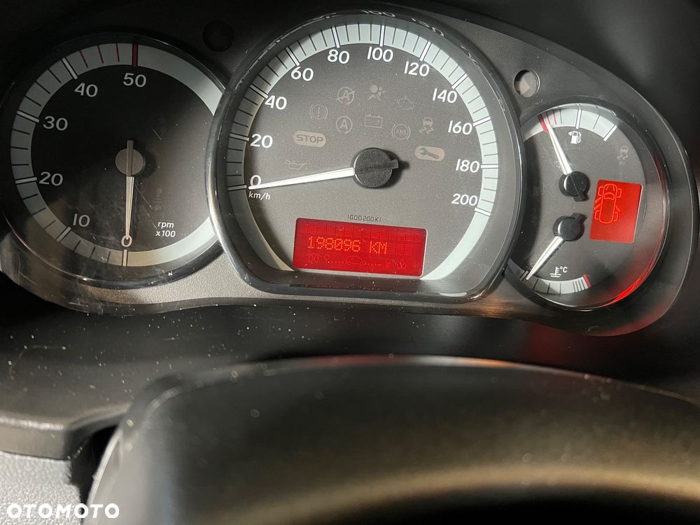 Mercedes-Benz Citan Mixto 415.605 - 24