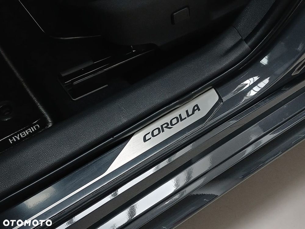 Toyota Corolla 1.8 Hybrid Style - 30
