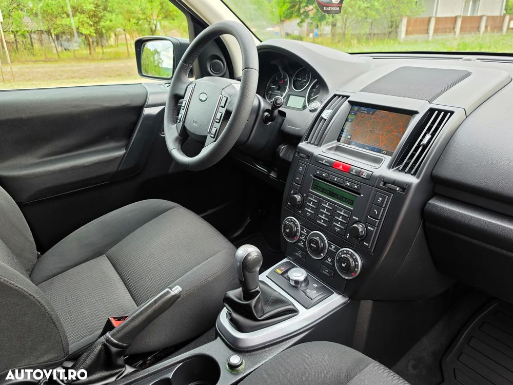 Land Rover Freelander 2 2.2L TD4 S - 23