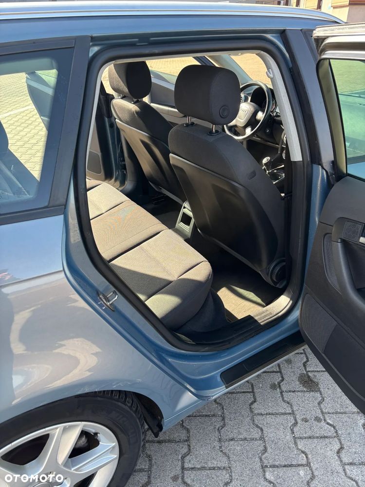 Audi A3 Sportback 2.0 TDI DPF Ambiente - 11