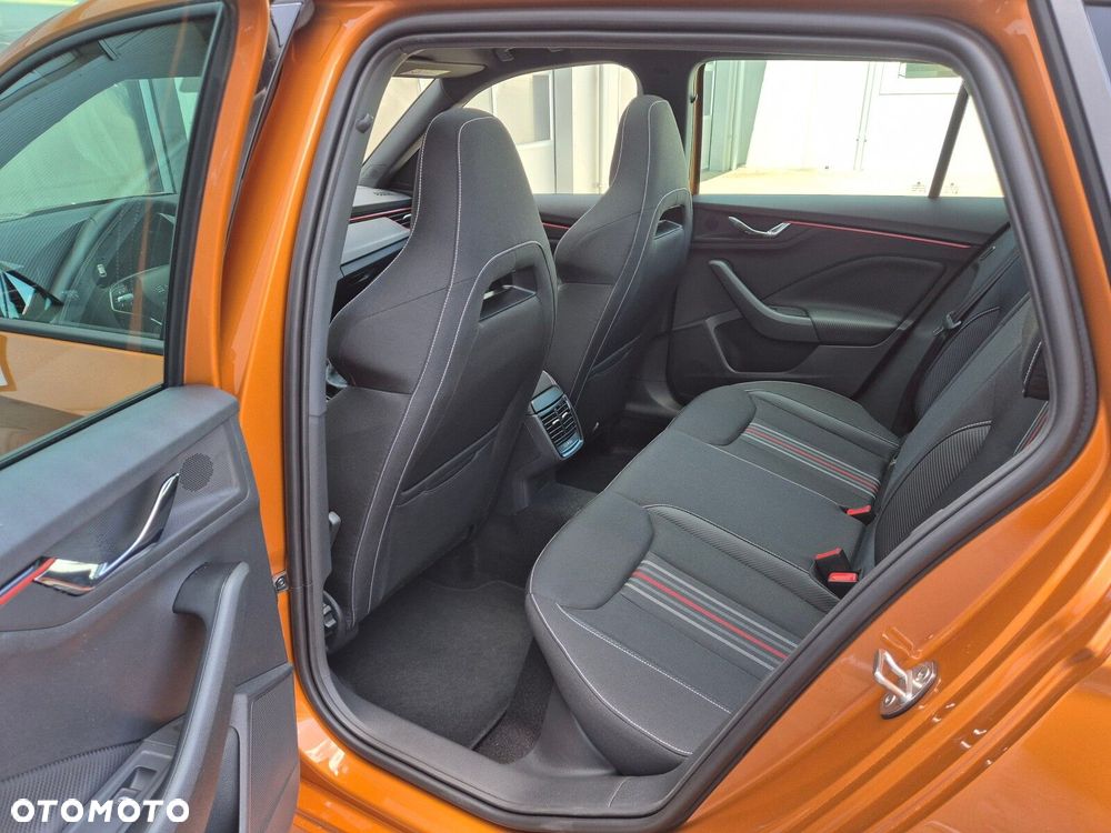 Skoda Kamiq 1.0 TSI Monte Carlo DSG - 12