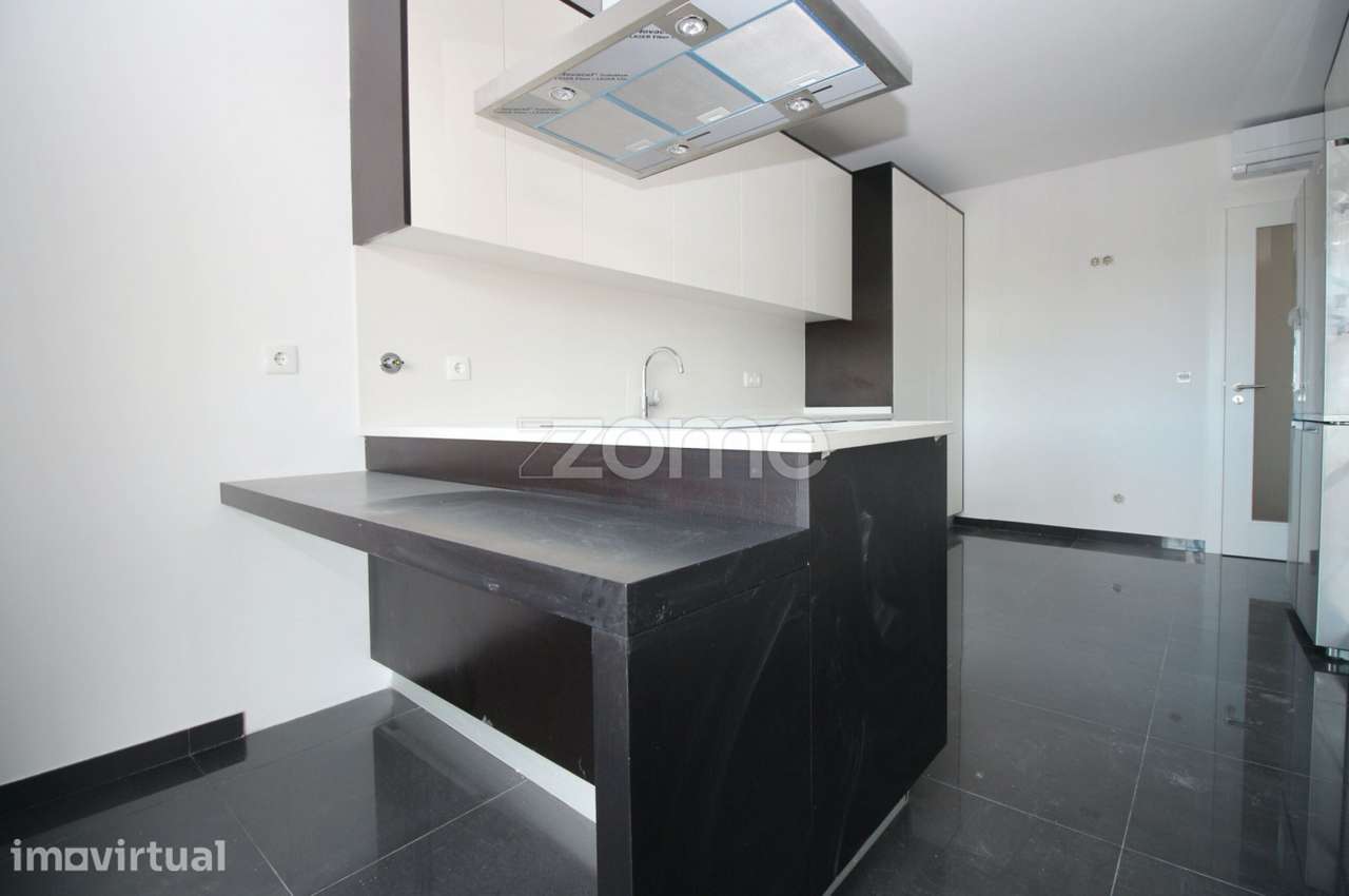 Apartamento T3 novo, nas Colinas do Cruzeiro, Odivelas - Grande imagem: 2/18