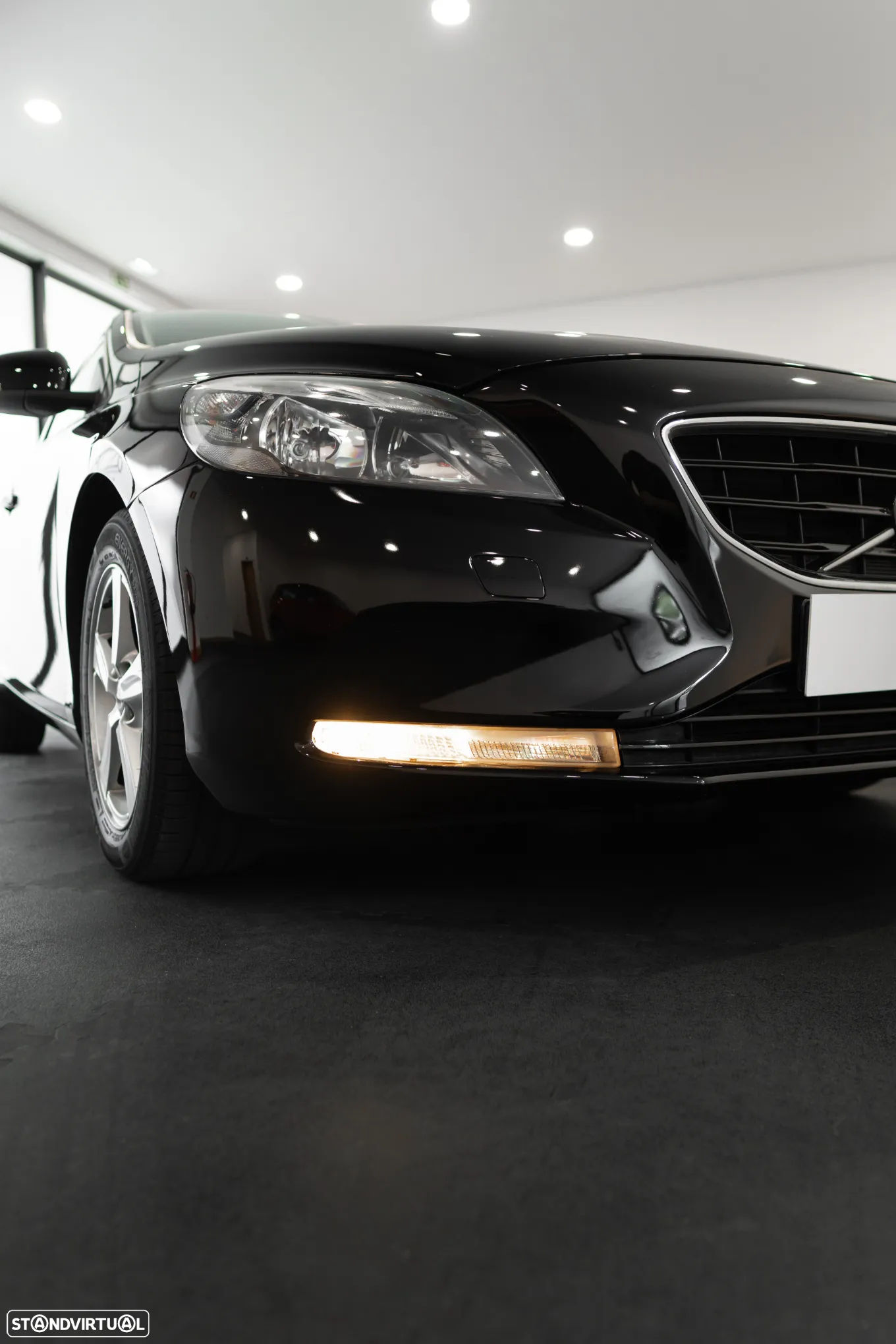 Volvo V40 1.6 D2 Momentum - 9
