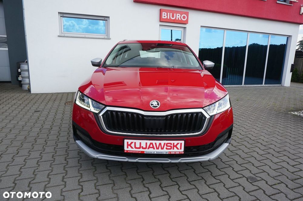 Skoda Octavia 2.0 TDI DSG 4x4 Scout First Edition - 32