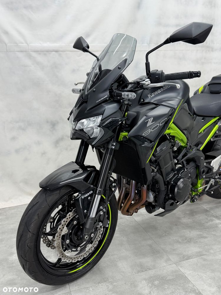 Kawasaki Z 900 - 17