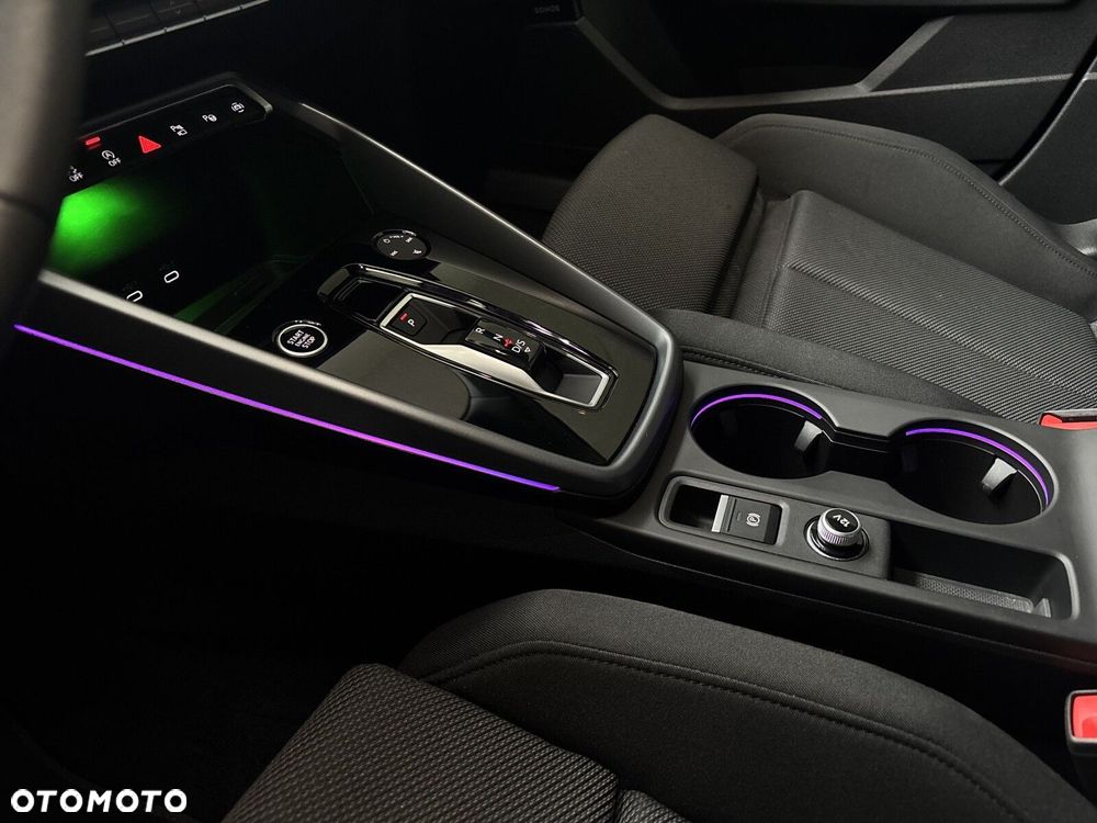 Audi A3 Sportback - 18