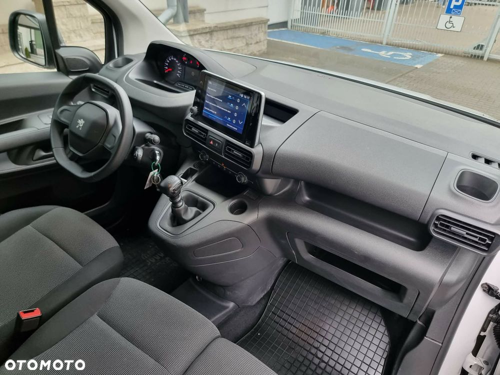 Peugeot Partner - 9