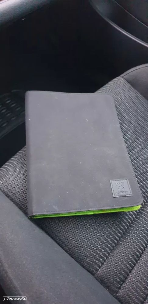 Peugeot 407 HDi FAP 135 Sport - 17