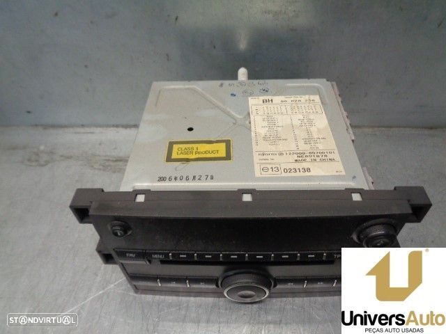 SISTEMA AUDIO / RADIO CD CHEVROLET AVEO / KALOS FASTBACK 2006 -96628256 - 1