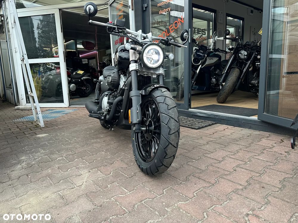 Benda Chinchilla 125 - 3