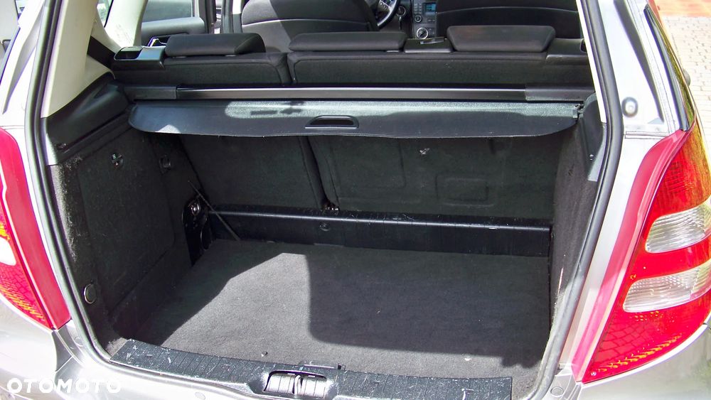 Mercedes-Benz Klasa A 160 CDI Autotronic Elegance Grand Edition - 16