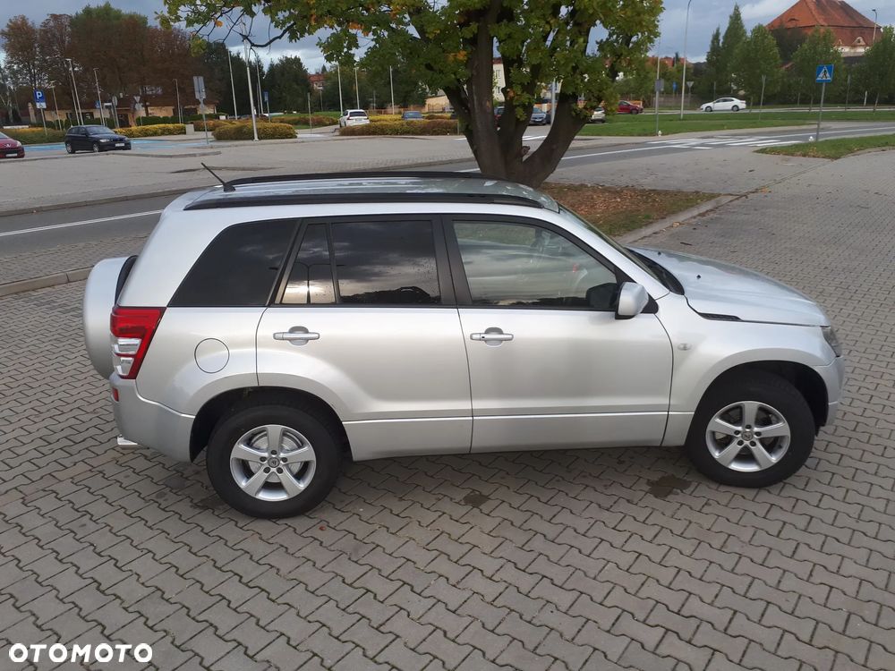Suzuki Grand Vitara 2007 photo 4