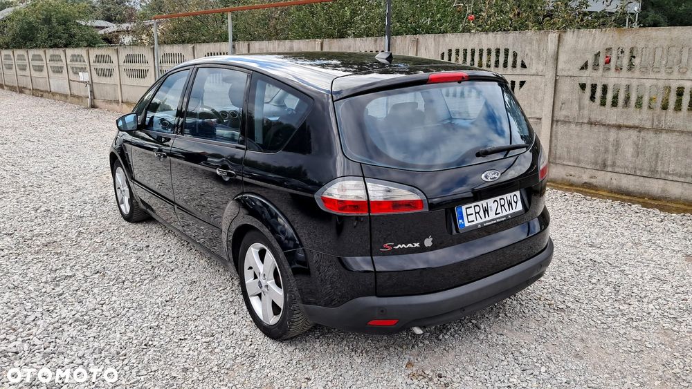 Ford S-Max 2.0 Titanium - 26