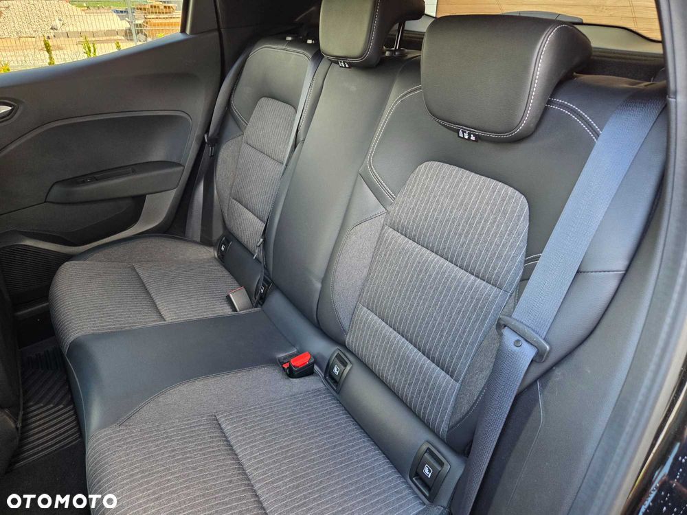 Renault Clio - 8