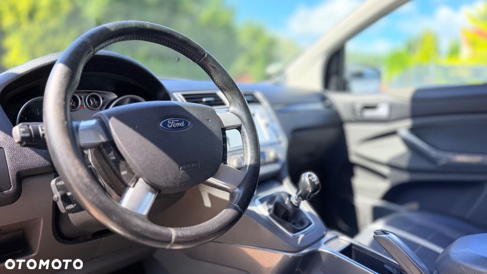 Ford Kuga 2.0 TDCi 2x4 Trend - 10