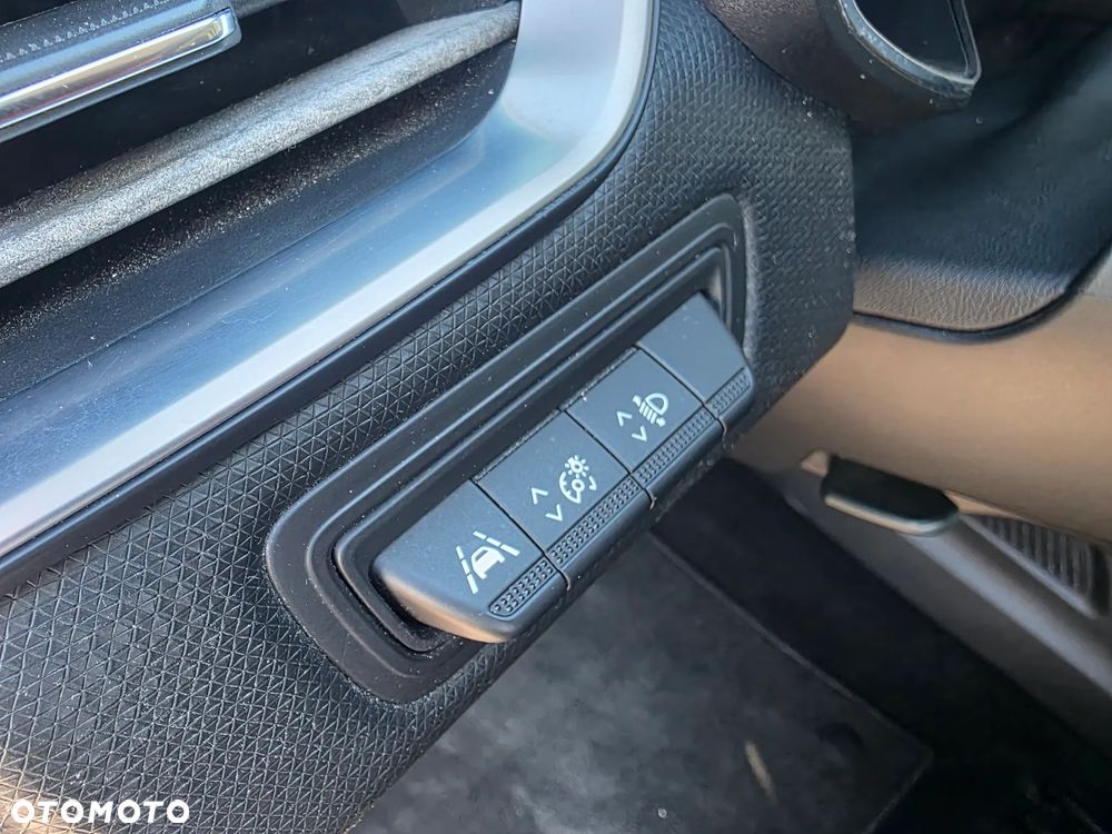 Renault Clio BLUE dCi 85 BUSINESS EDITION - 35