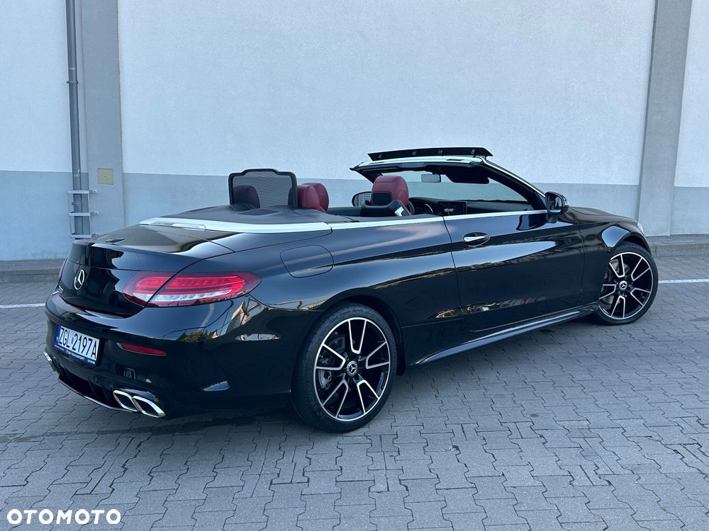 Mercedes-Benz Klasa C 300 9G-TRONIC - 9