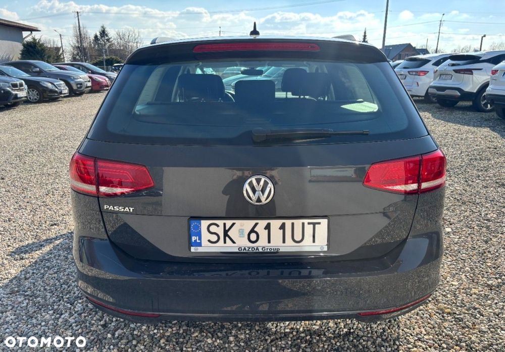 Volkswagen Passat - 5