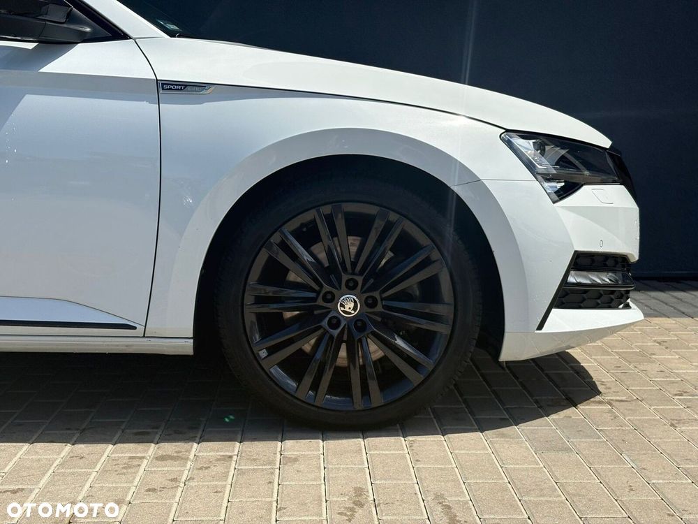 Skoda Superb 2.0 TSI 4x4 Sportline DSG - 24