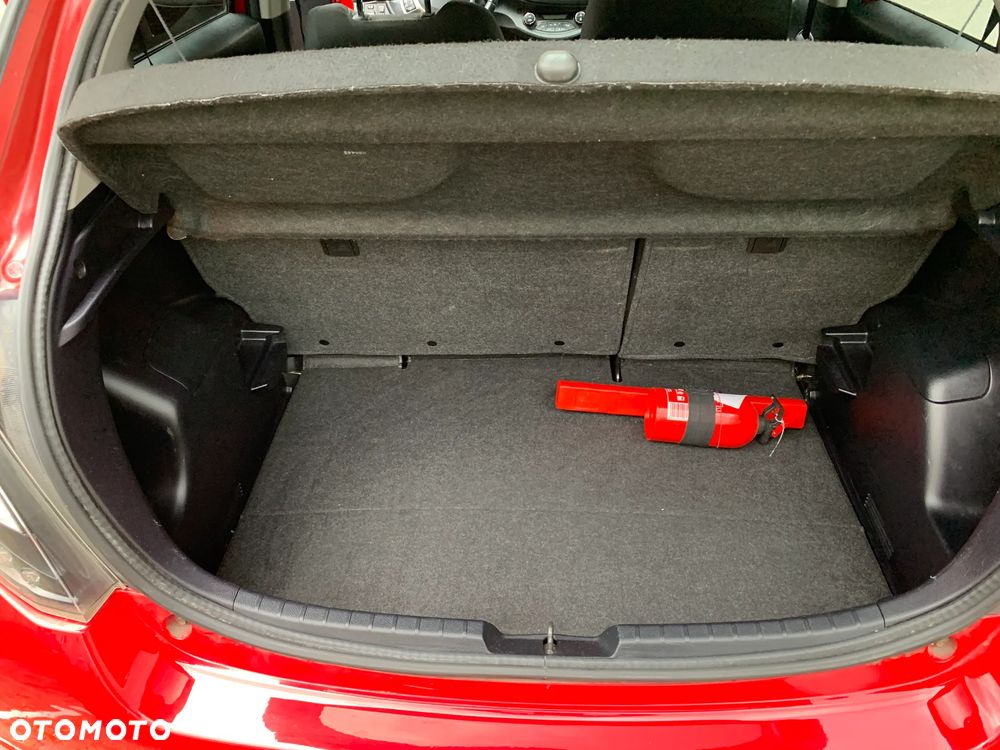 Toyota Yaris 1.33 Premium - 15