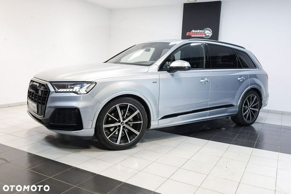 Audi Q7 - 7