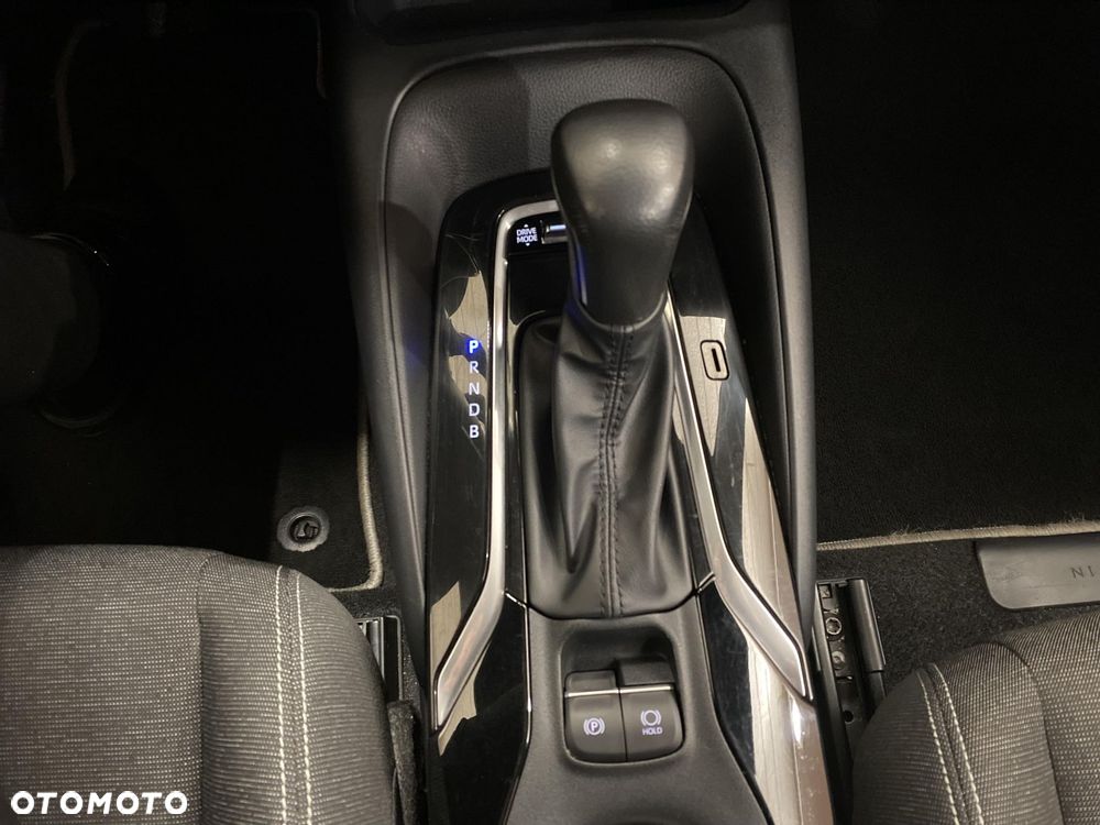 Toyota Corolla 1.8 Hybrid Comfort - 19