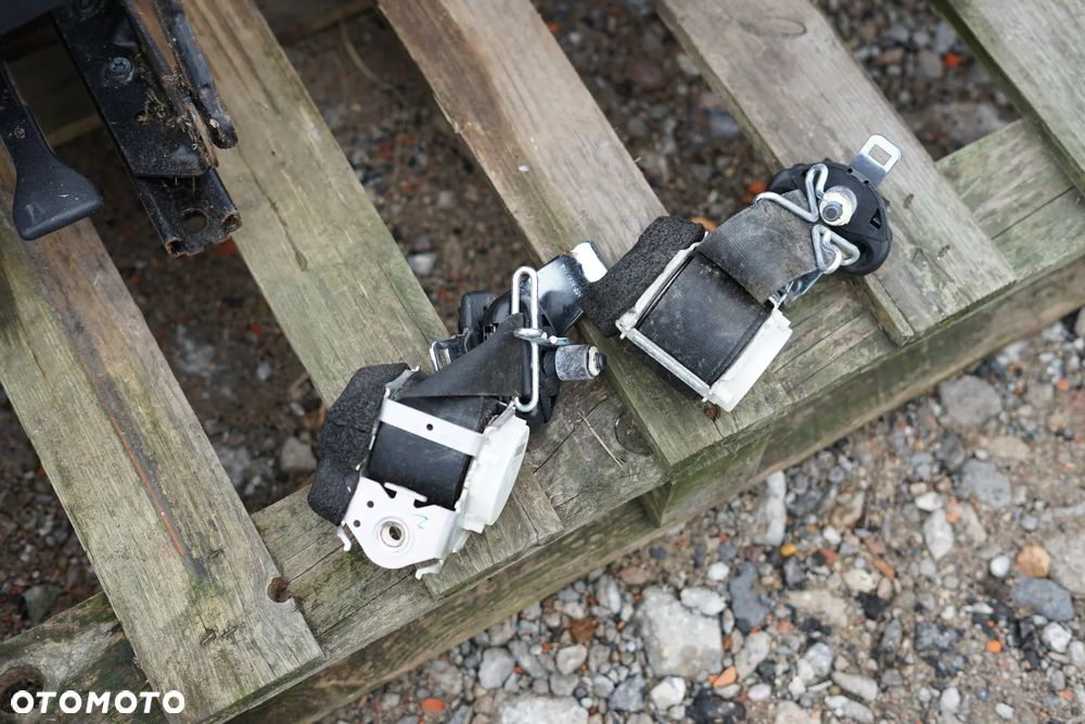 Fotele 3 rząd Ford Galaxy Mk.3 Pasy Śruby - 5