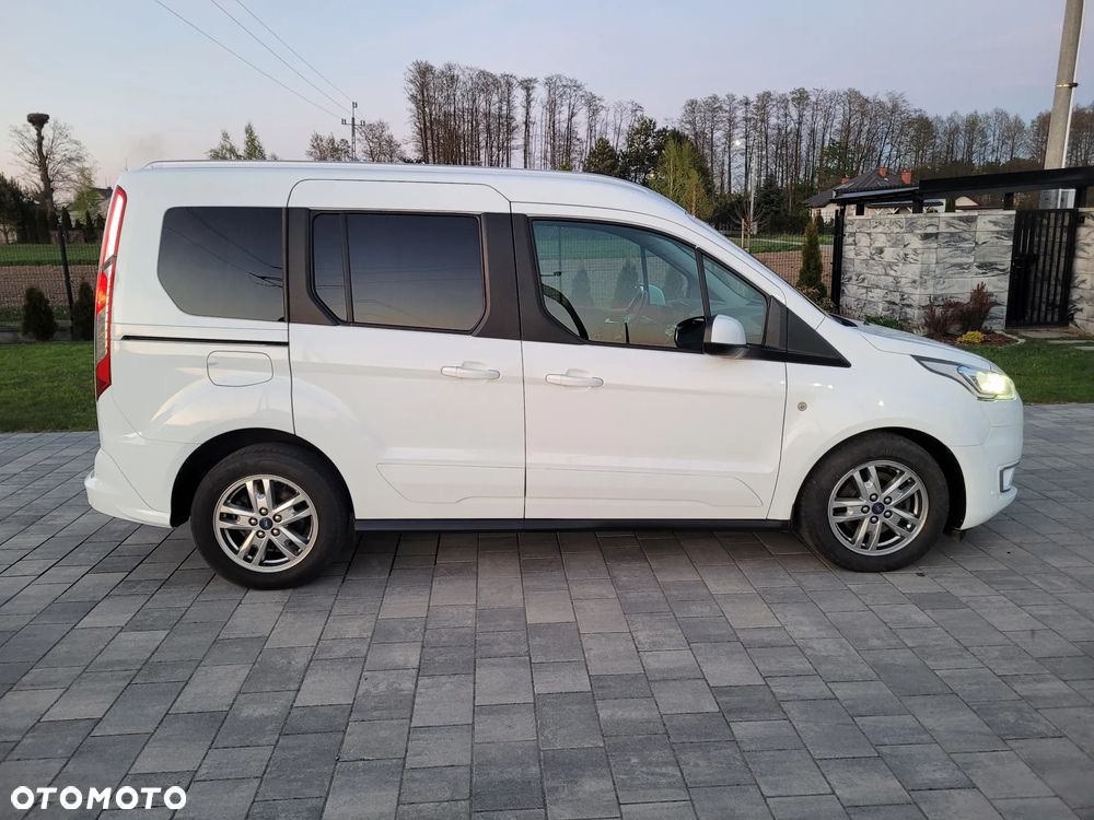 Ford Tourneo Connect 1.5 EcoBlue Titanium - 6