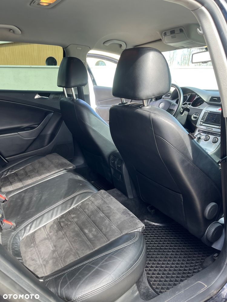 Volkswagen Passat 2.0 TDI Highline DSG - 12