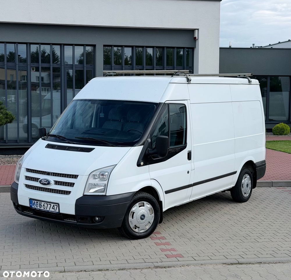 Ford Transit - 1