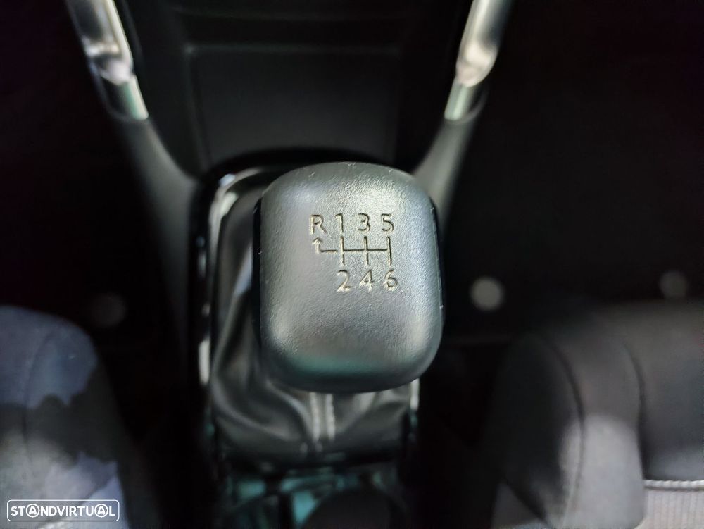 Citroën C3 Aircross 1.5 BlueHDi Feel Pack - 24