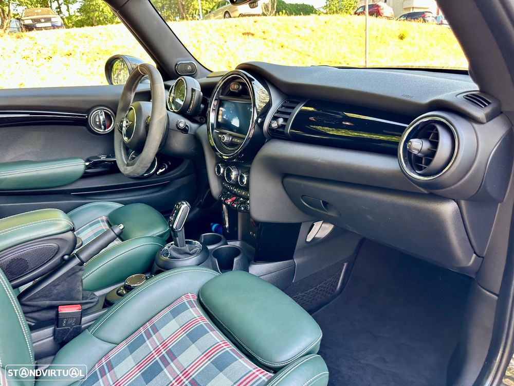 MINI 3 Portas John Cooper Works Sport Aut. - 38