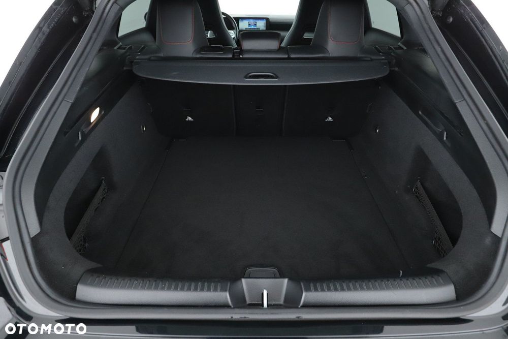 Mercedes-Benz CLA - 24