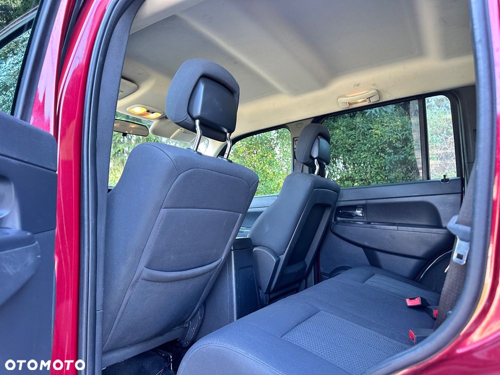 Jeep Liberty - 12
