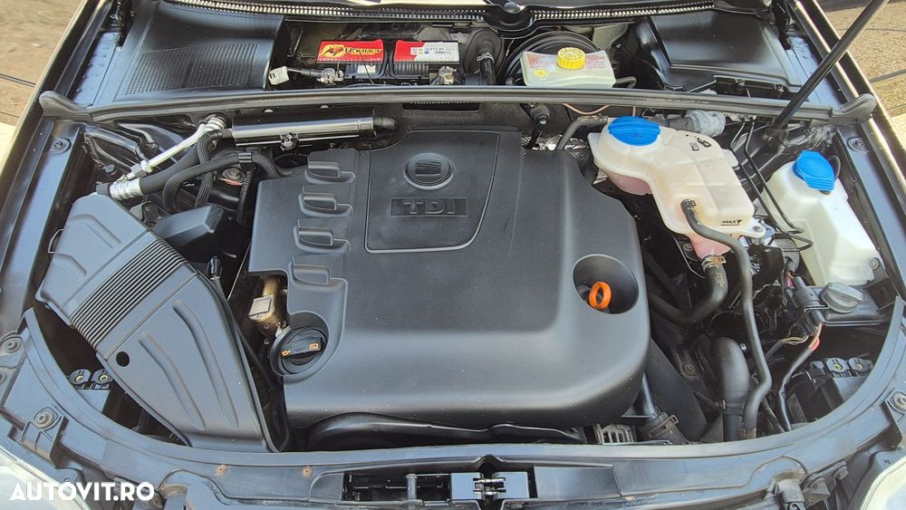 Seat Exeo 2.0 TDI CR Style - 17