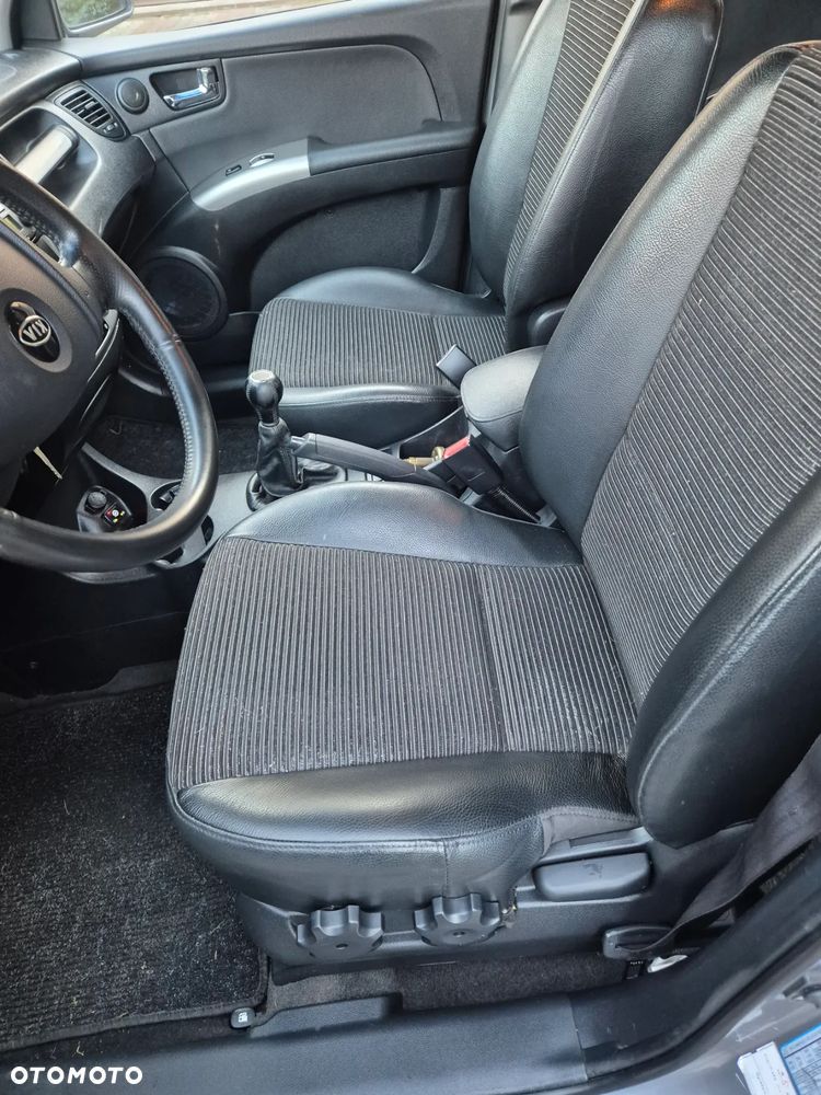 Kia Sportage 2.0 4WD Champ - 17