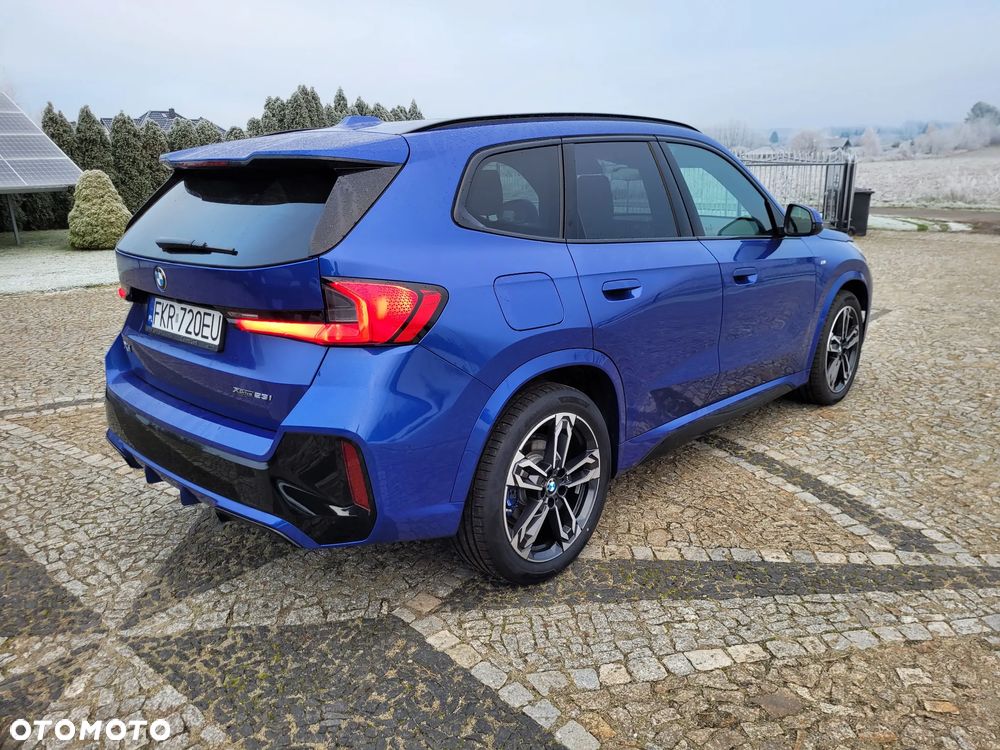 BMW X1 xDrive23i M Sportpaket - 4